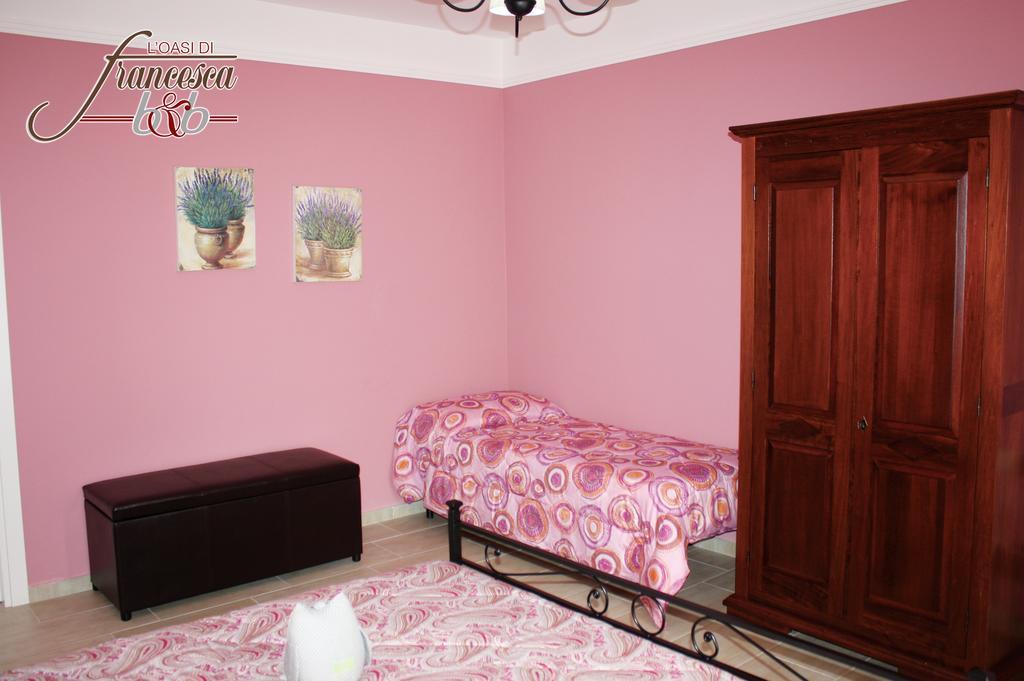 Oasi Di Francesca B&B Понтиния Номер фото
